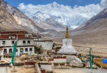 Du lịch Tây Tạng: ghé tham quan tu viện Rongbuk cao nhất thế giới